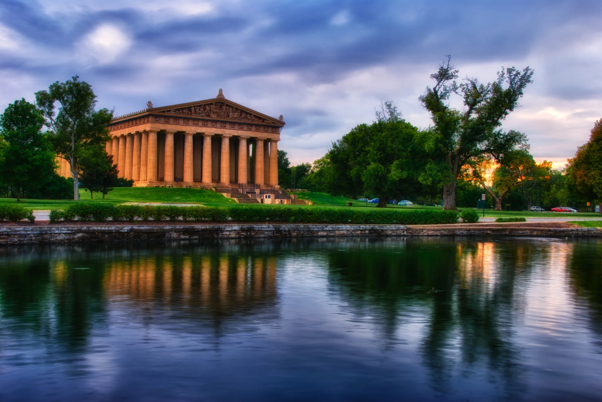 Parthenon reflected.jpg