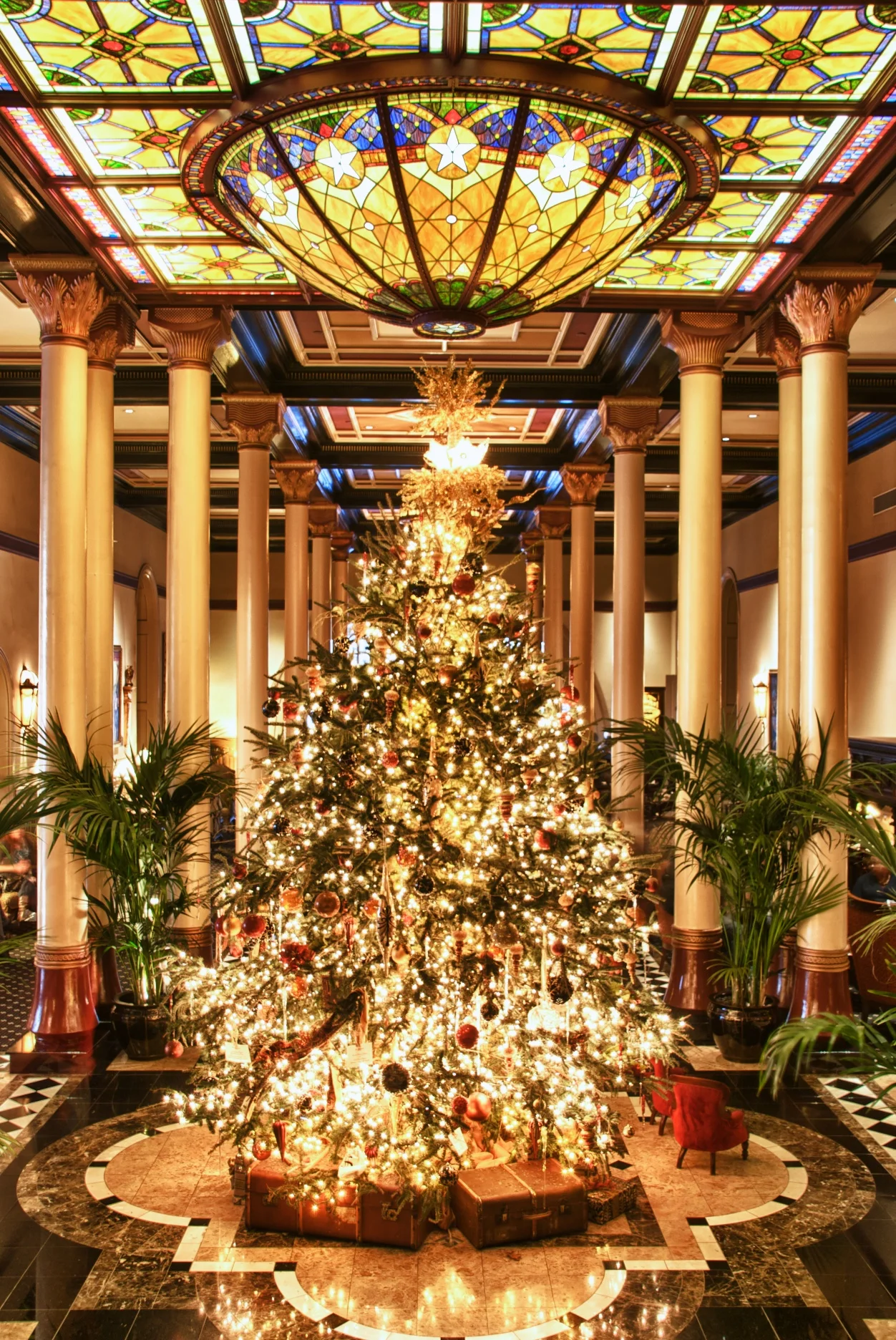The Driskill Christmas Tree.jpg