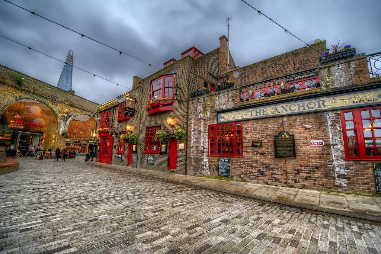 LondonTheAnchor.jpg
