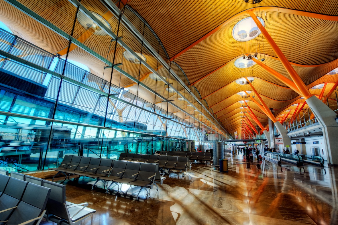 MadridBarajasAirport2.jpg