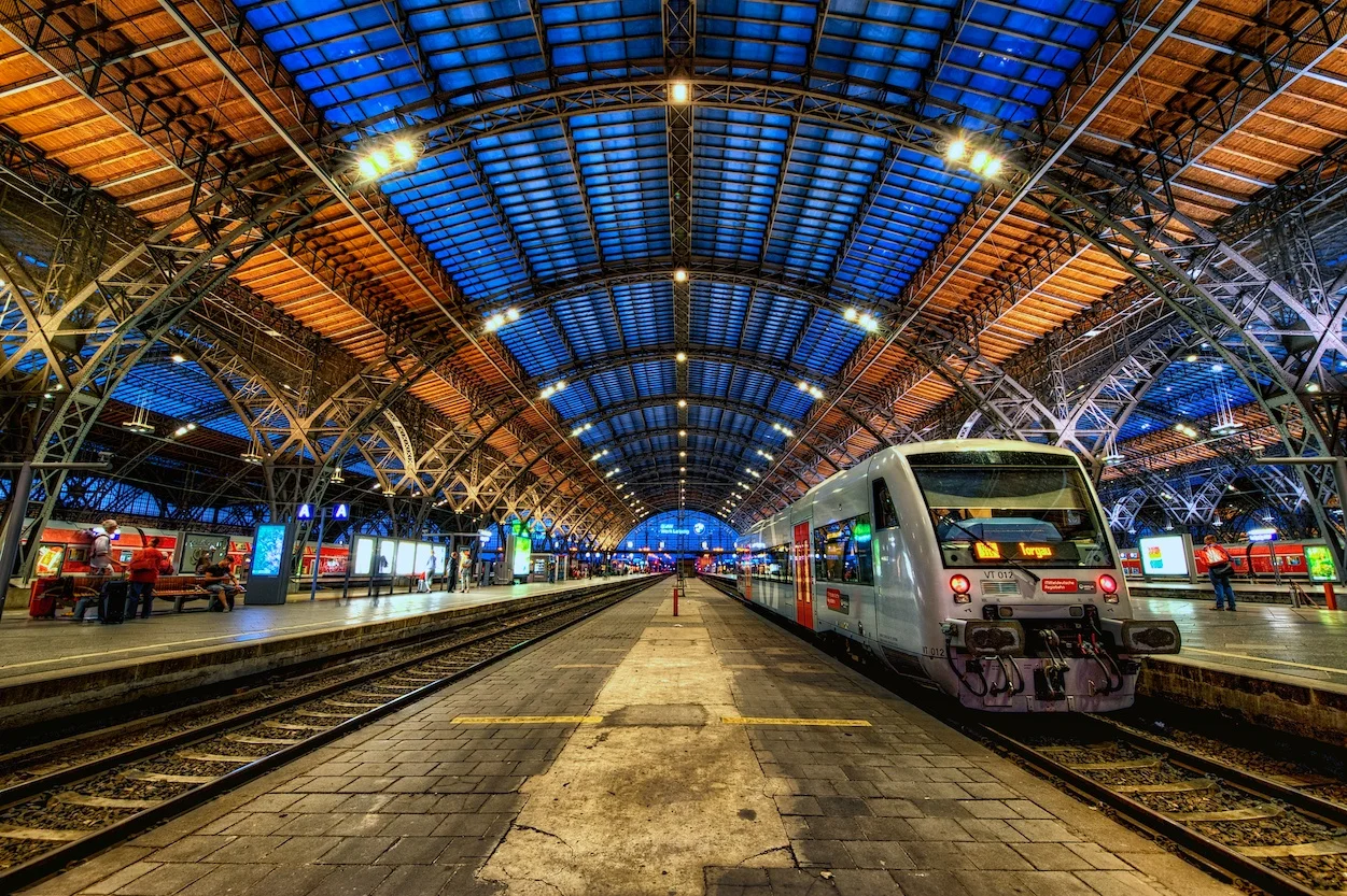 LeipzigtrainstationHDR1.jpg
