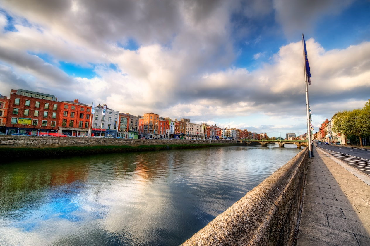 DublinLiffeysuncloudsHDR.jpg