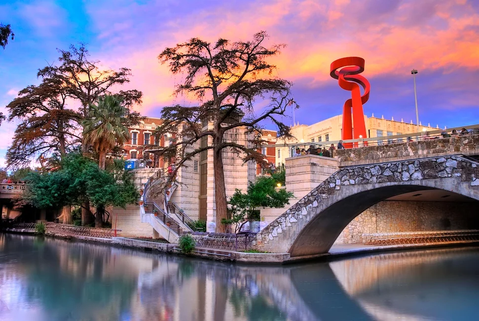 Riverwalk sunset HDR - Version 2.jpg