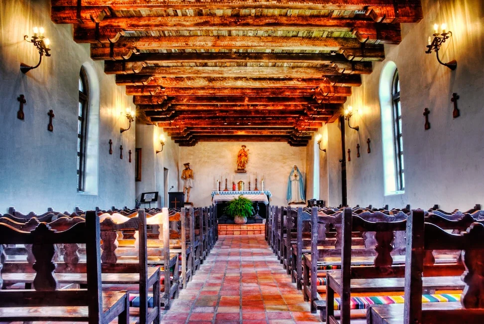 SA Mission Espada interior HDR - Version 2.jpg