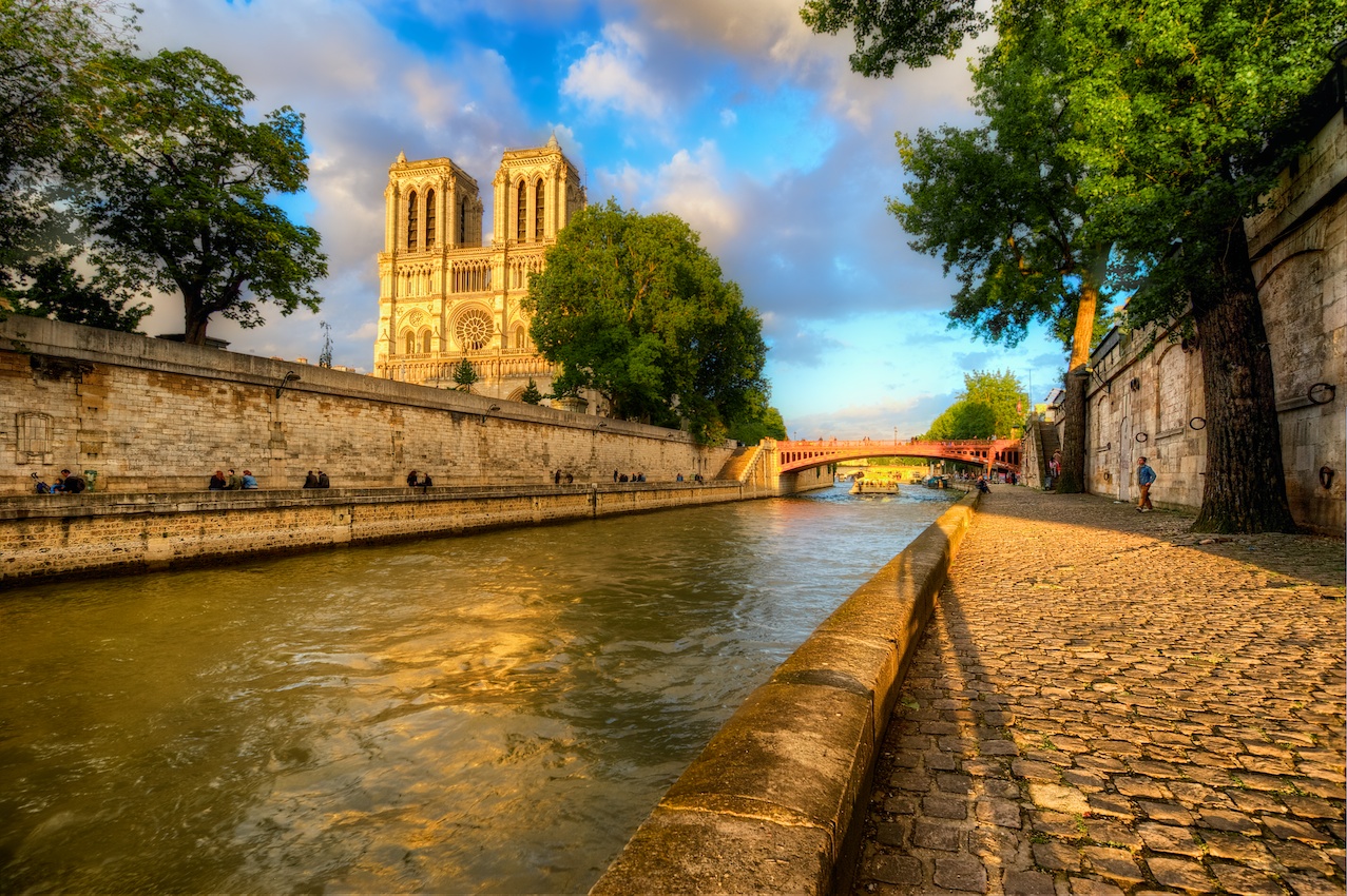 NotreDameHDRgoldenhour.jpg