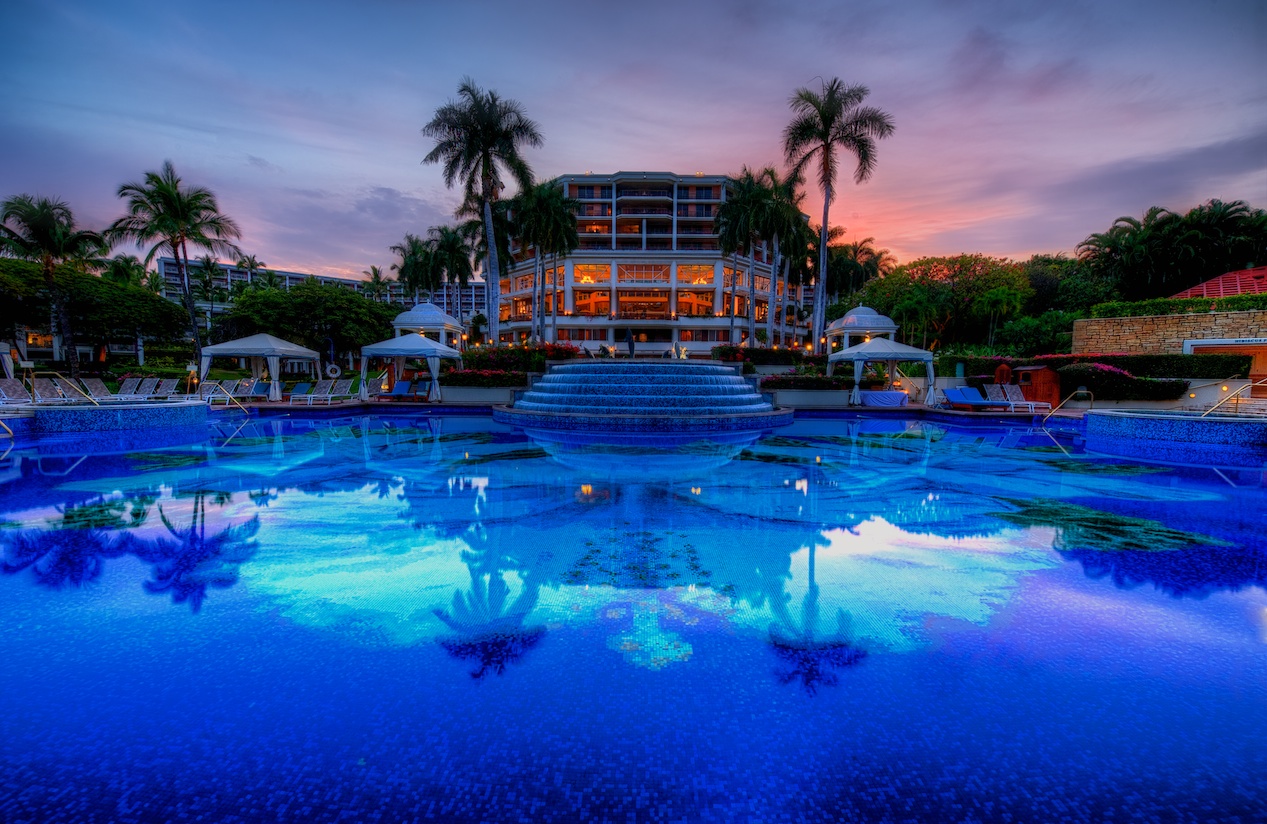 WaileaPoolSunrise.jpg