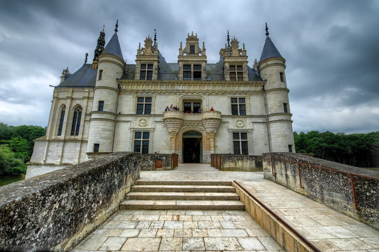 ChenonceauHDRfront.jpg