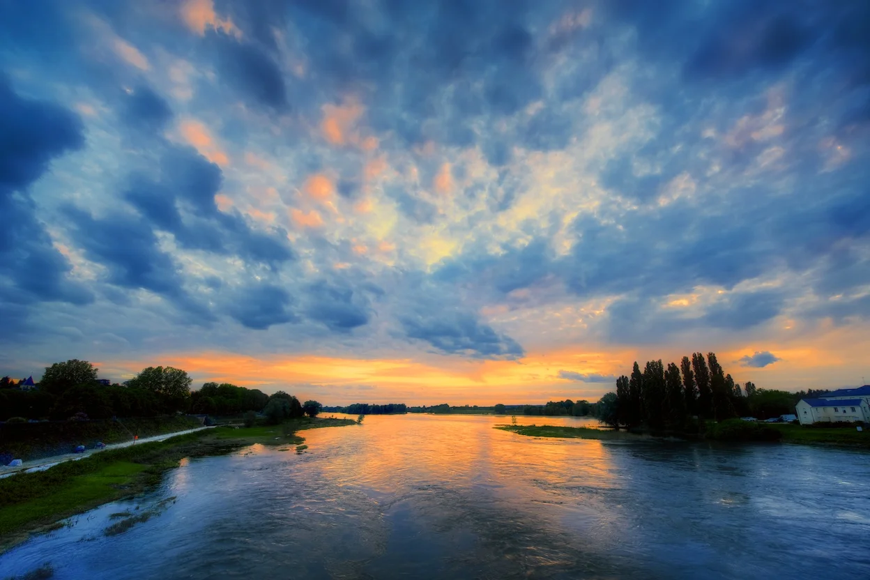 RiverLoireSunsetHDR1v2.jpg