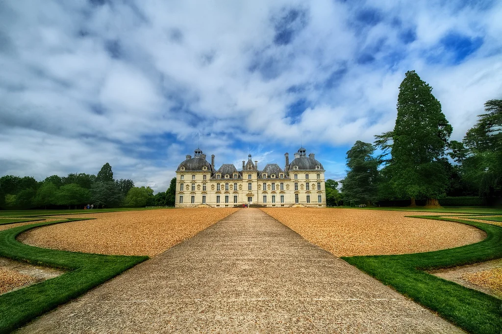 See what I mean? Not too castle-like, but still beautiful.