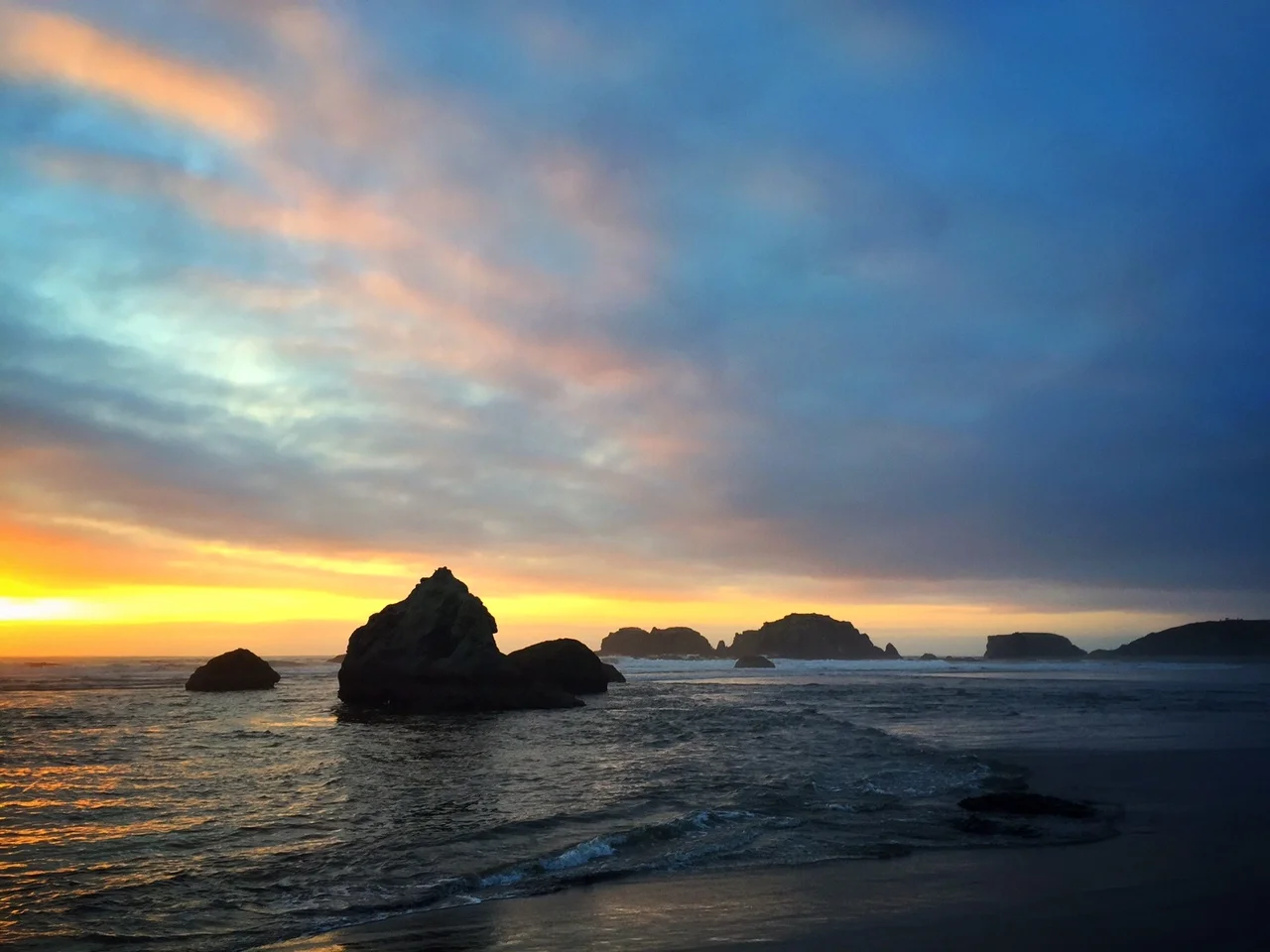 a wonderful sunset in bandon, or that i shot this past Monday evening