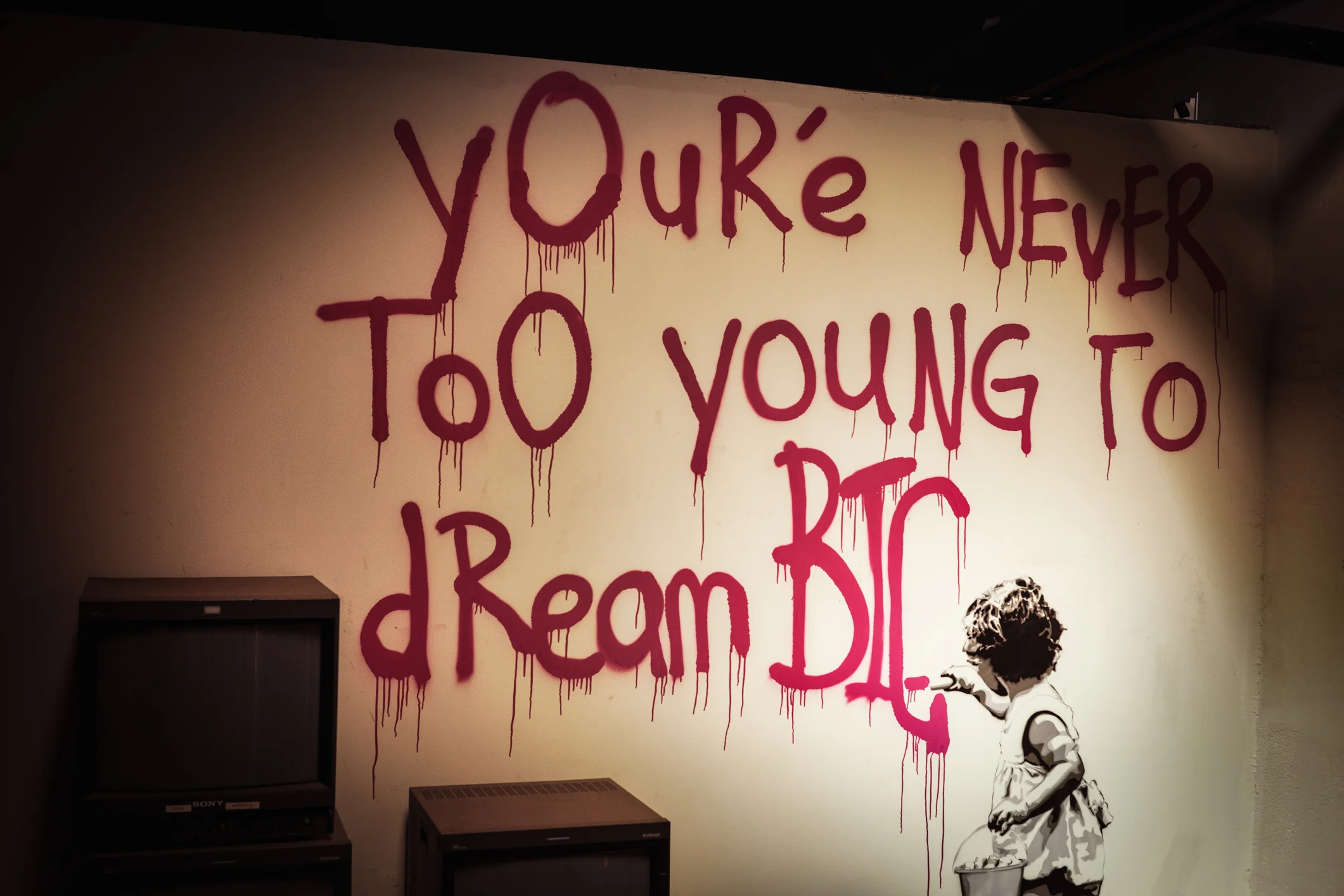 Los-Angeles-dream-big-graffiti.jpg
