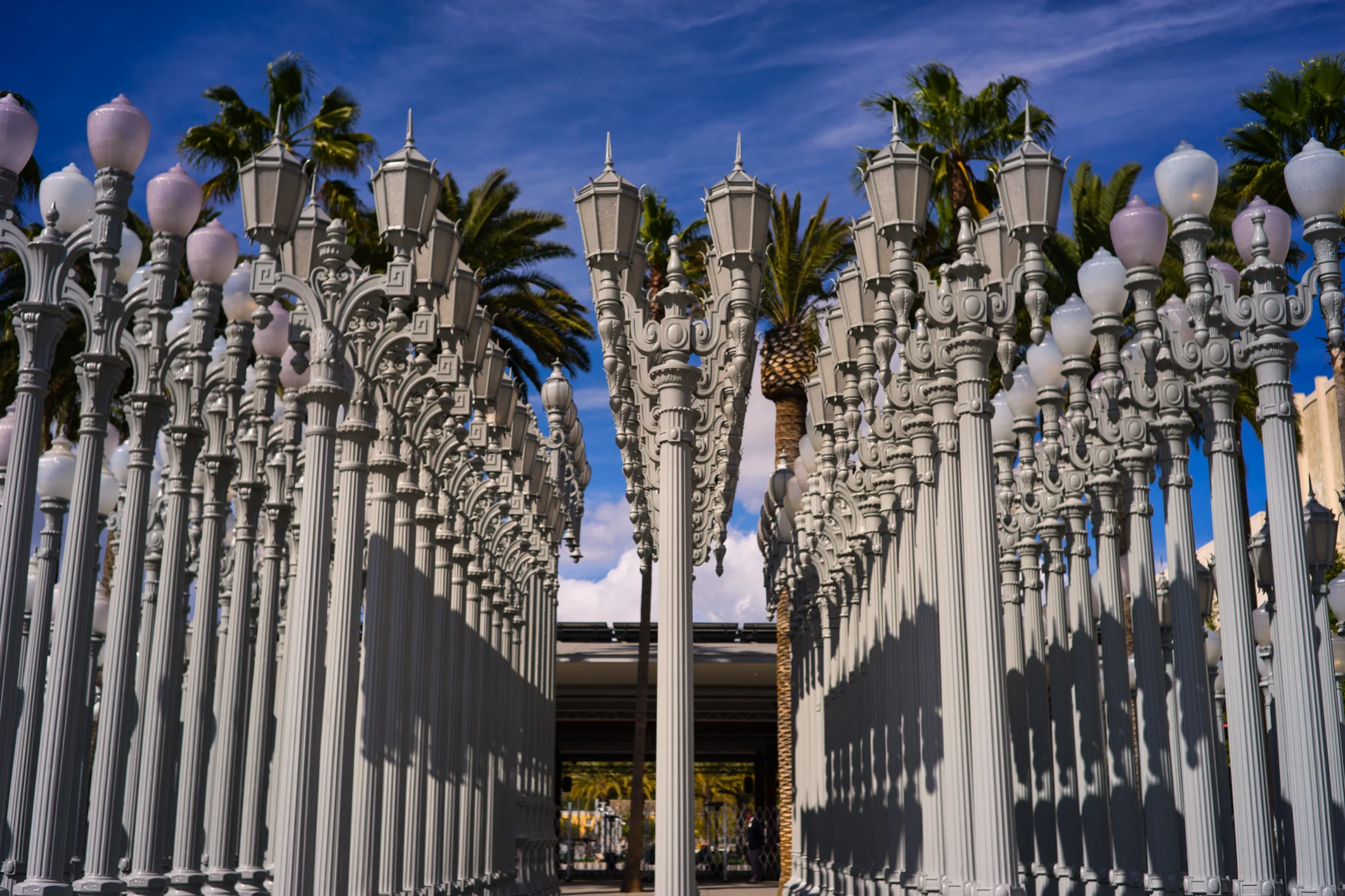 Los-Angeles-LACMA-lamp-posts.jpg