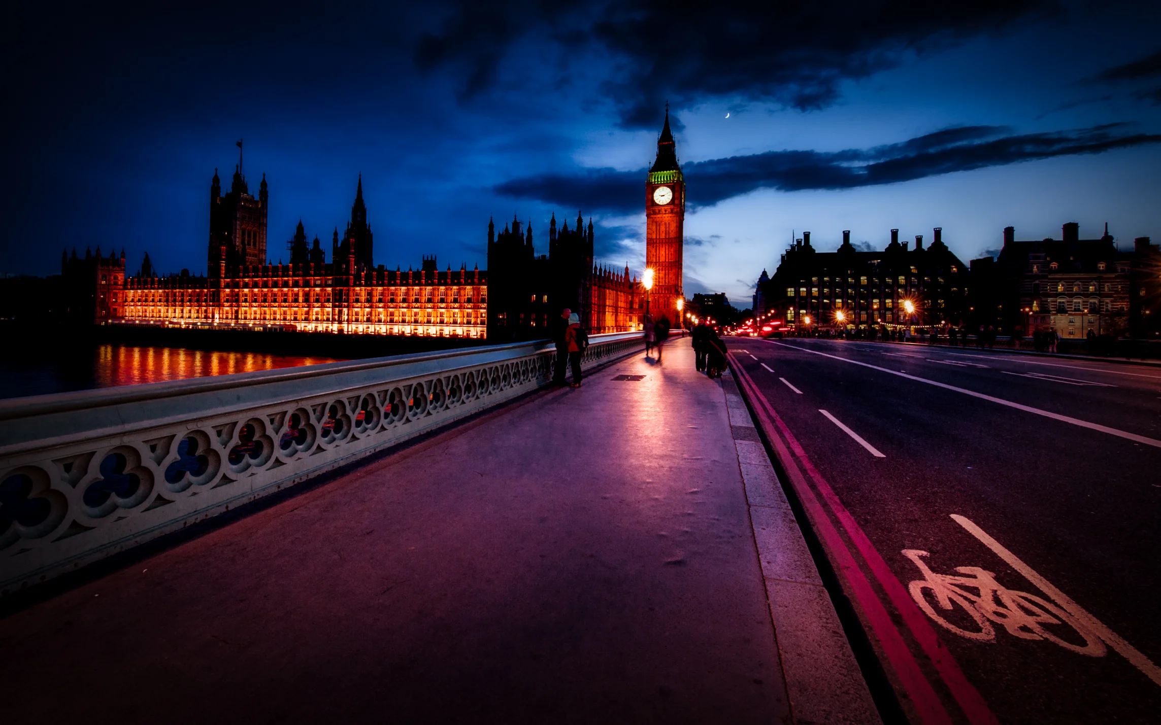 London-Westminster-Bridge-blue-hour-May13-1a.jpg