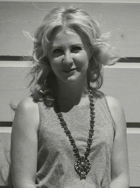 jennifer_portrait.jpg