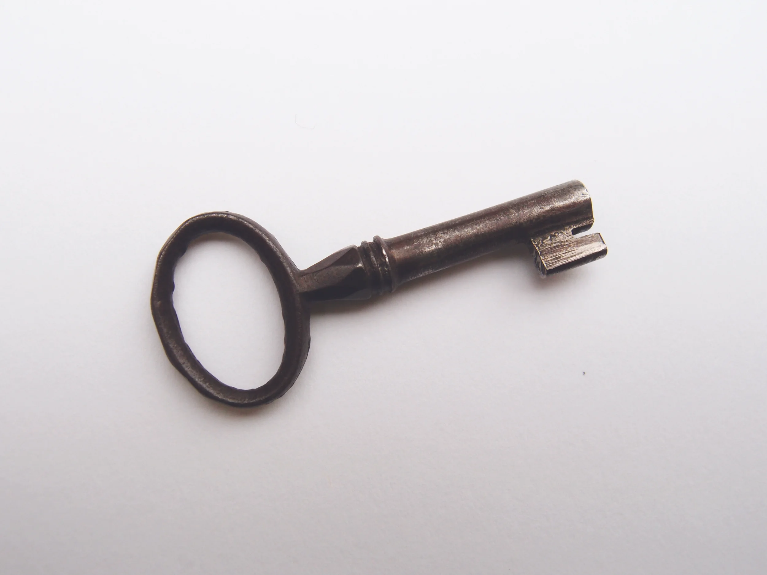  Karin Espinos wrote about the key she brought to the mobile workshop.     A small round key   with emptiness inside   hooked onto the bundle   I don’t know anymore what it opens   a cupboard? a box? a door?   I have tried to remember It must have be