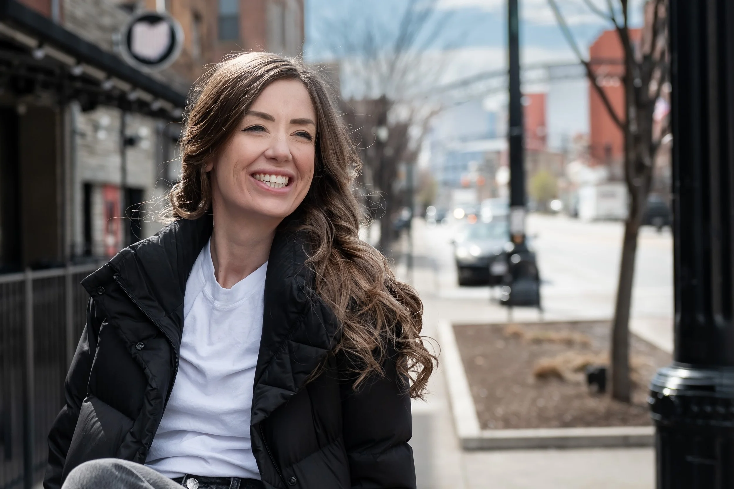 @sellingmohomes is a cool kid.  I got to be the cool kid&rsquo;s branding photographer. 

I absolutely love branding photos when they&rsquo;re authentic and not necessarily status quo. I believe that being true to yourself is going to attract people 
