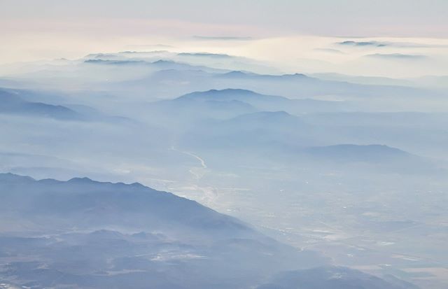 I don't think I'll ever get tired of flying over California and the rest of the West Coast mountain ranges.