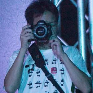 Chris.jpg