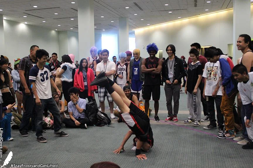 impromptu dance battle