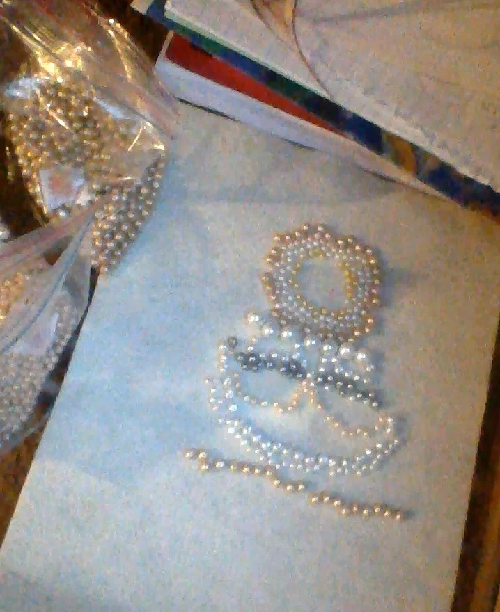 Bead pattern laid out