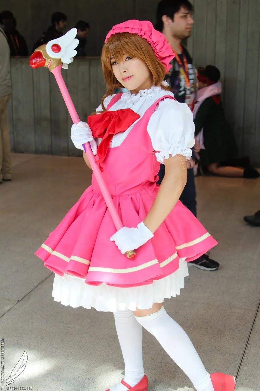 Agent Lychee makes a super cute Sakura cosplay ... fitting for Sakura Con