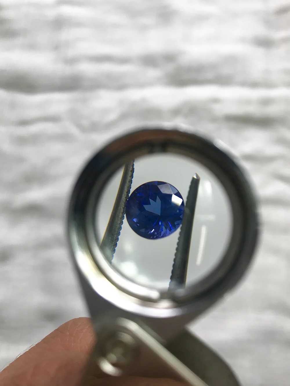 Tanzanite 1.84 ct quality AAA. Tanzanita 1.84 ct calidad AAA