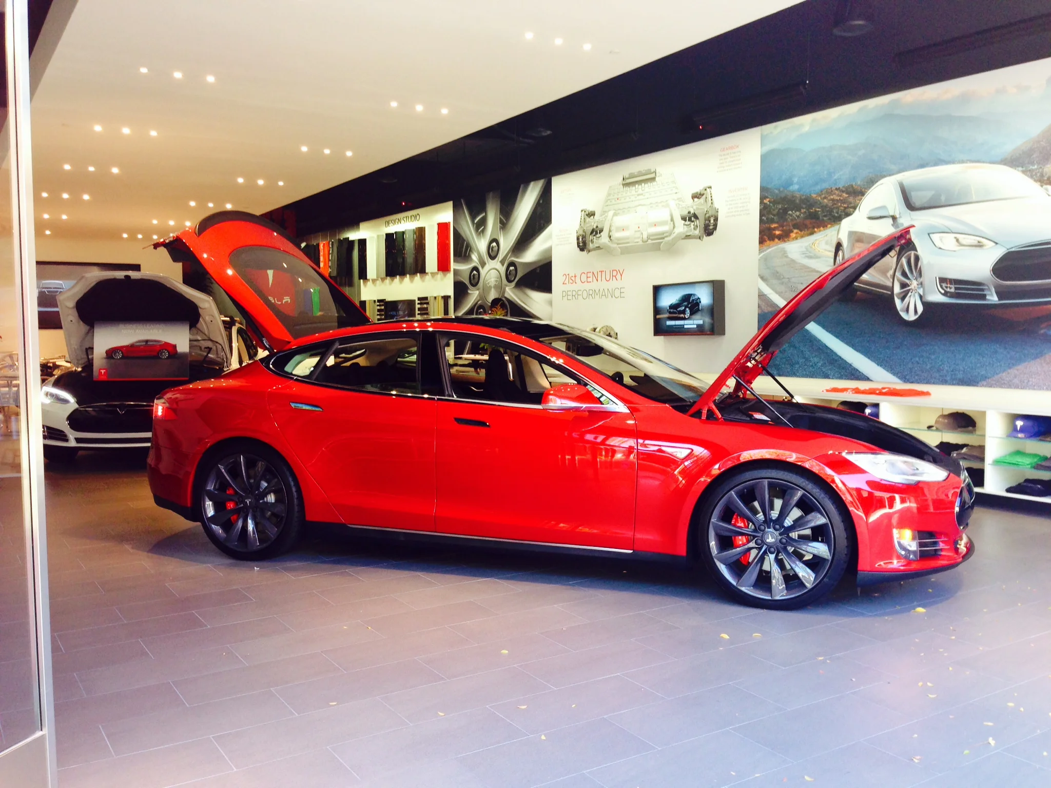 #CARCANDY: deep in the heart of tesla