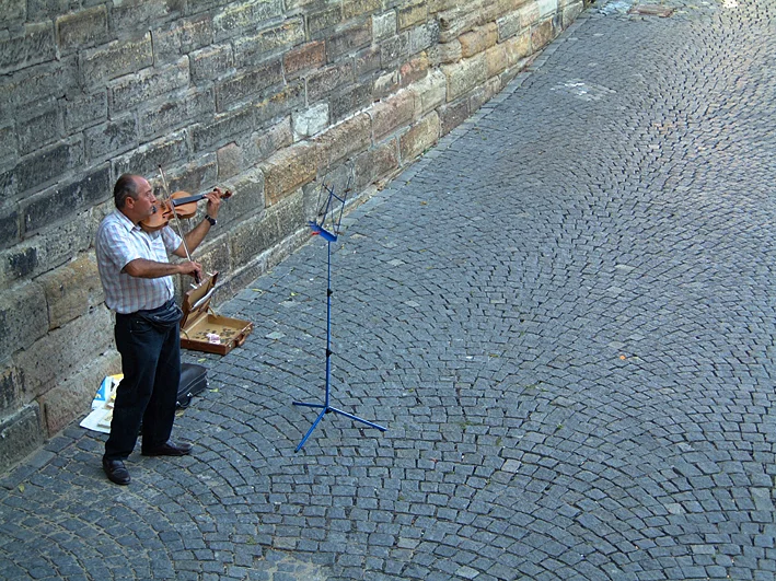 Prague0015low.jpg