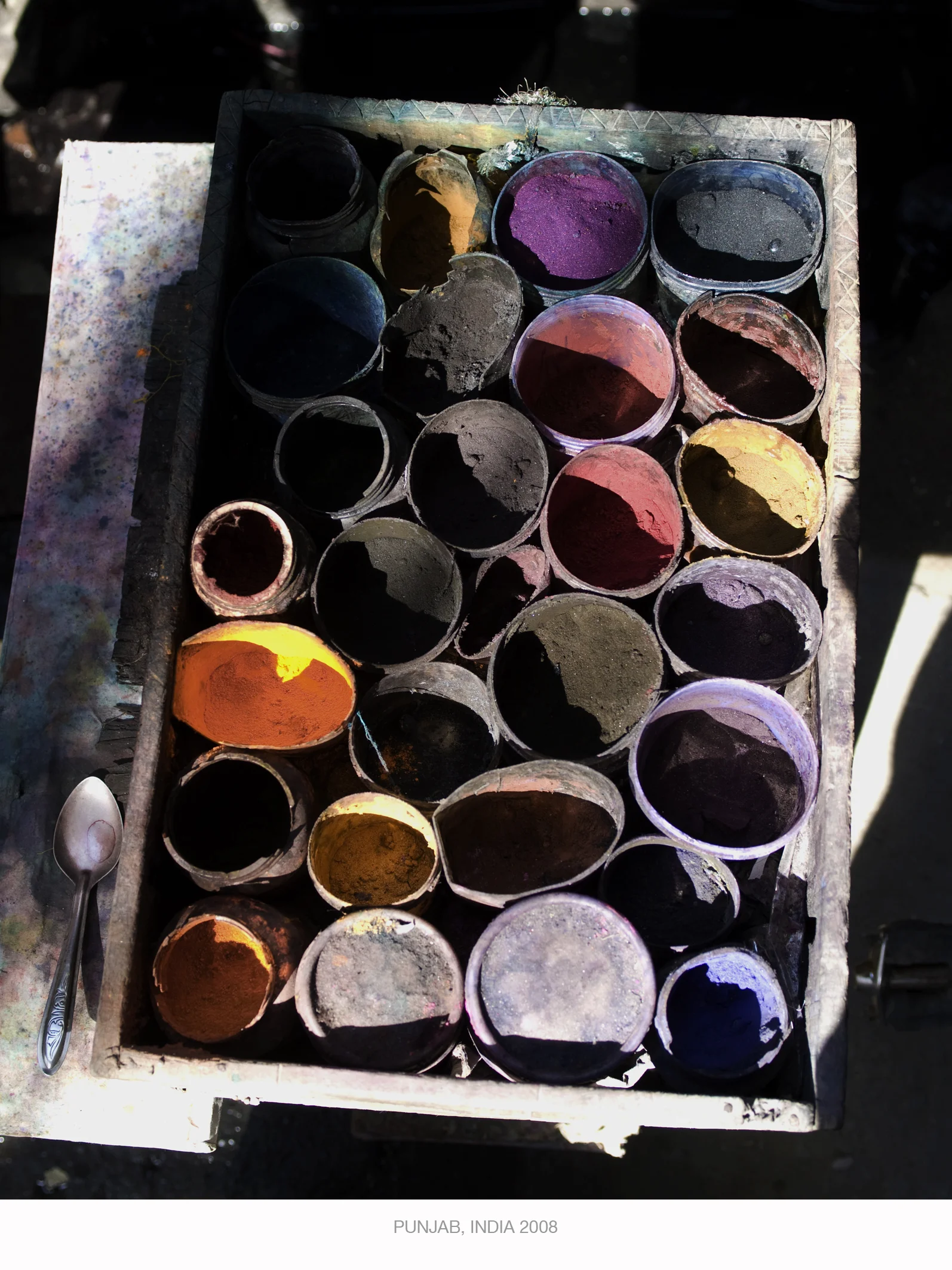 DYES.jpg