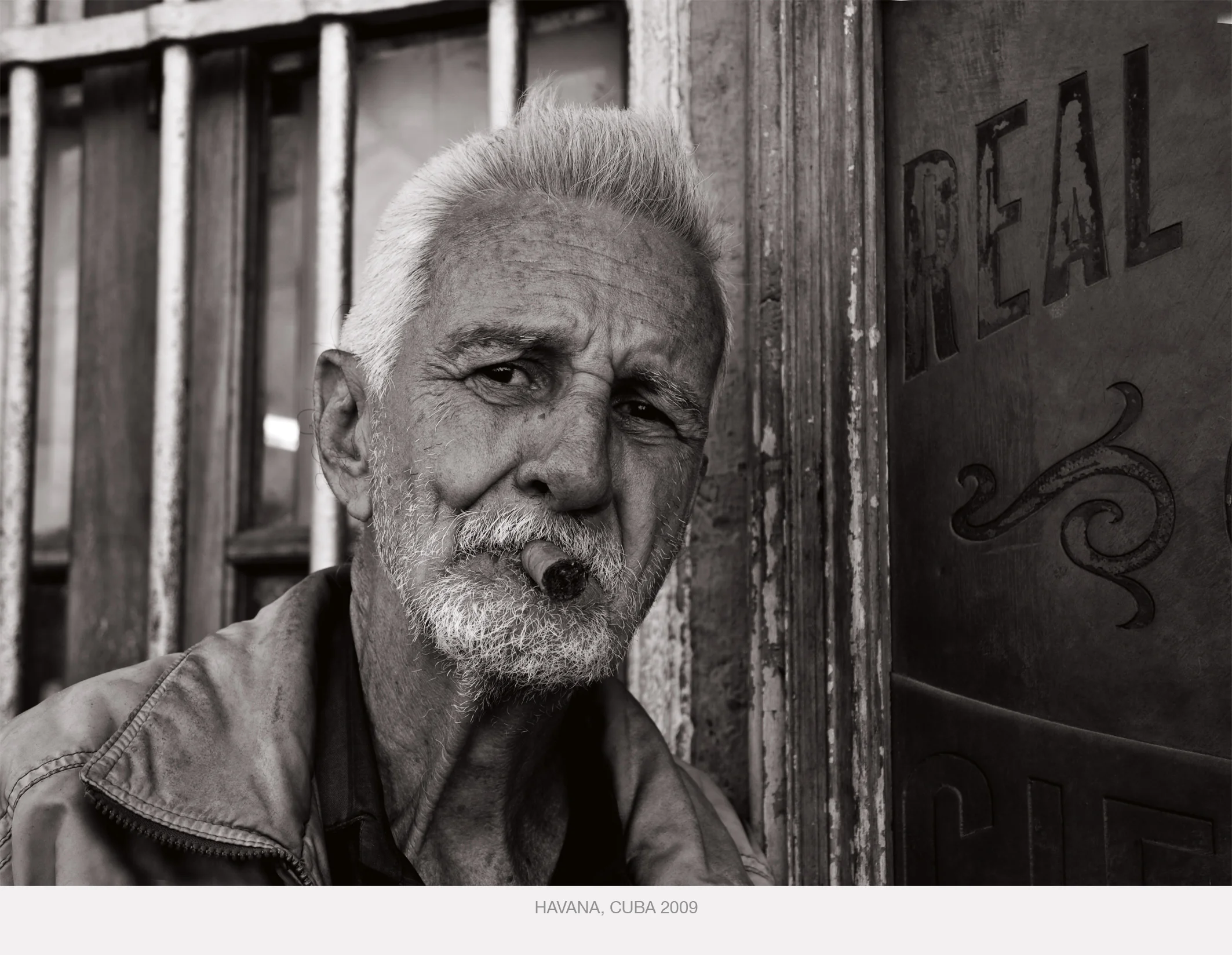 CUBA+CIGAR.jpg