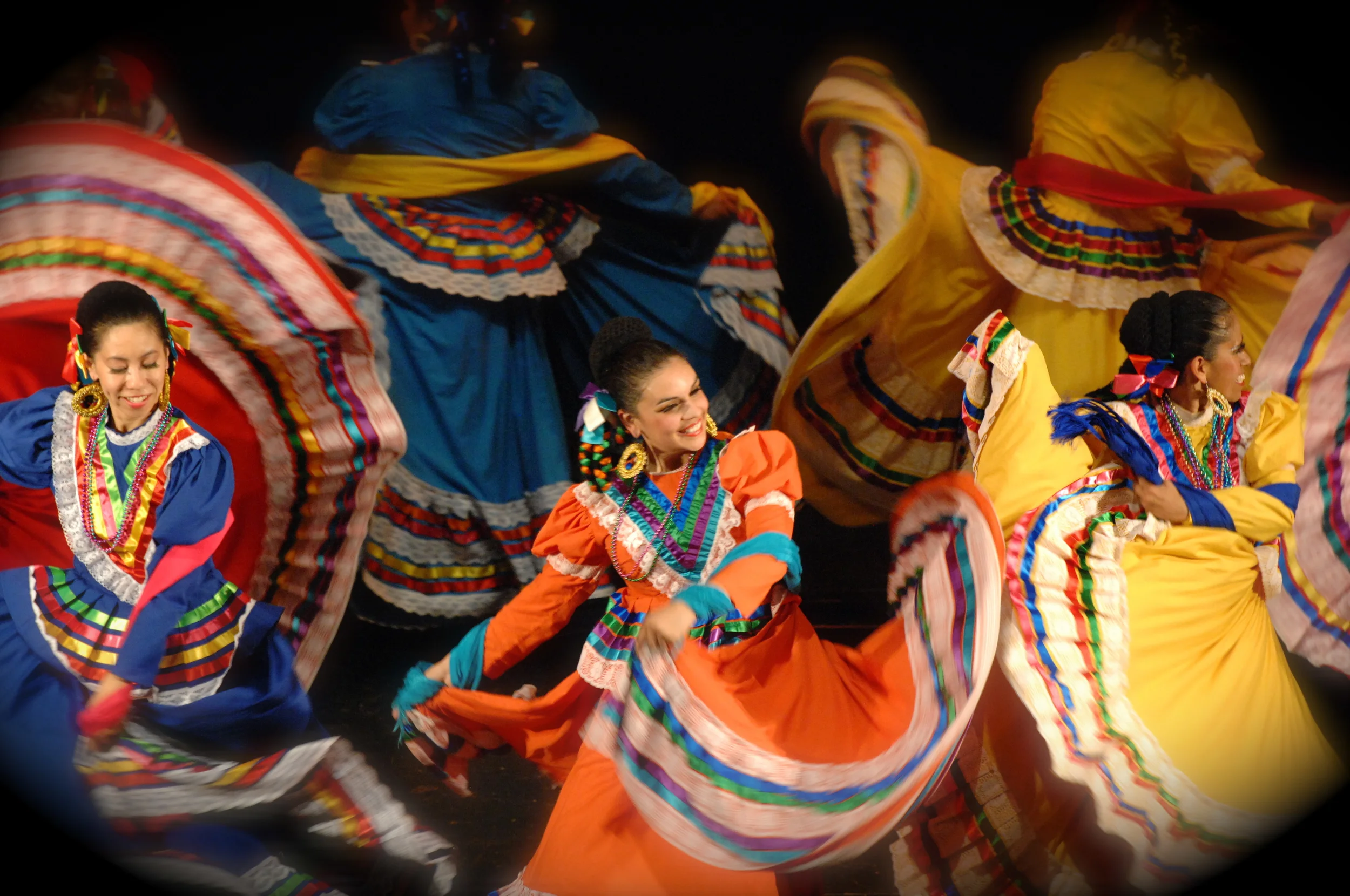 LIMITED DATES DATES AVAILABLE FOR THE 15-16 SEASON! CLICK HERE TO INQUIRE ABOUT AVAILABILITY ON YOUR AREA.