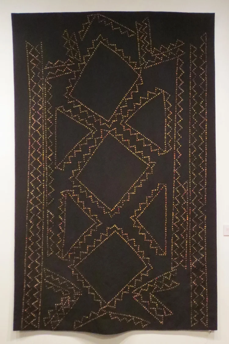 Anet Brusgaard, Tatouage II, 116 x 71 inches, cotton warp, wool, silk, gold-silver-color metal threads weft, tapestryweaving