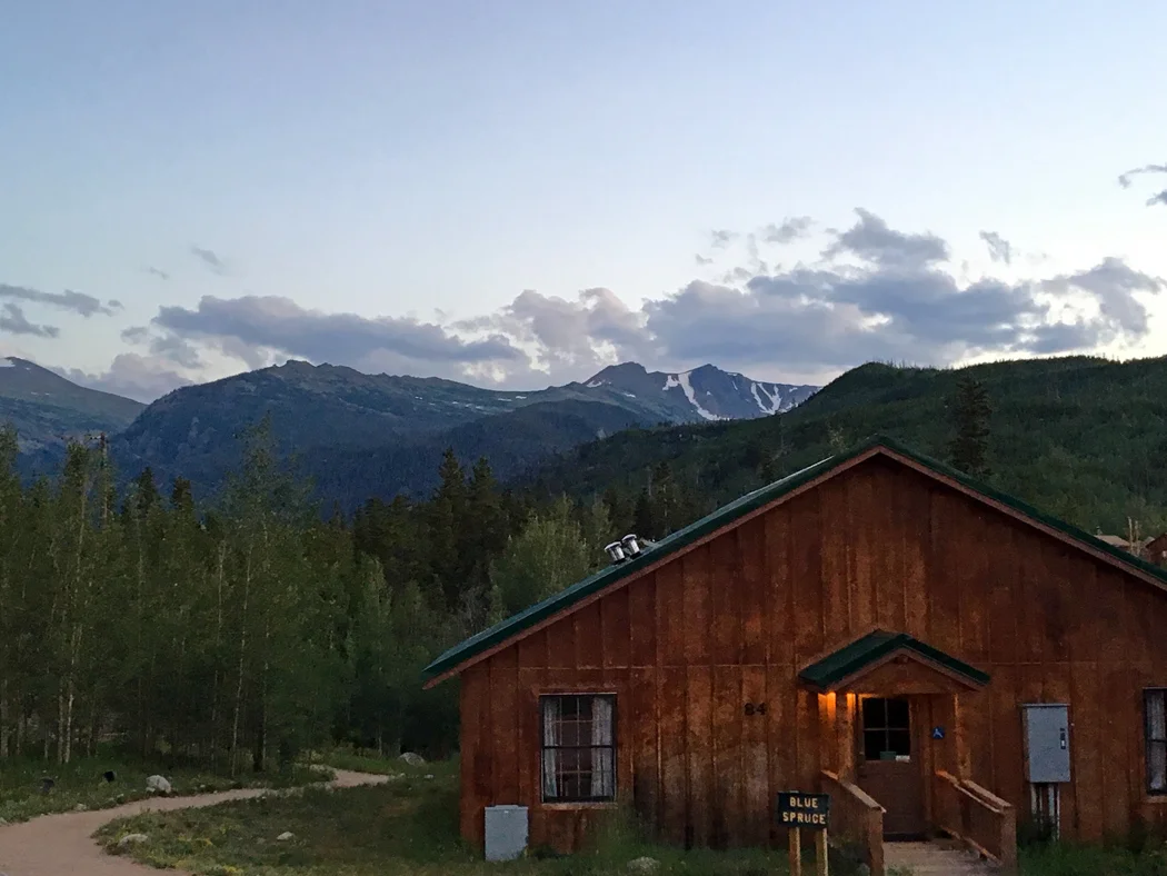CSU Mountain Campus, Blue Spruce cabin with the Mummy Range behind it