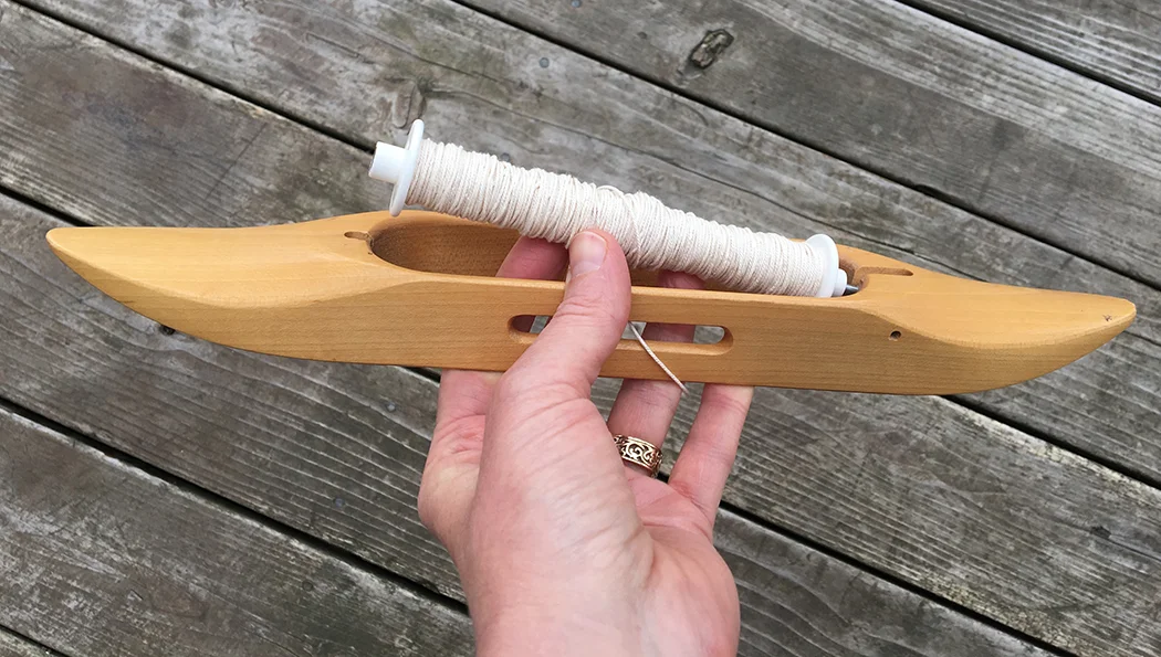 Boat shuttle and bobbin. Wow it is all Schacht today! This shuttle is also made by them.