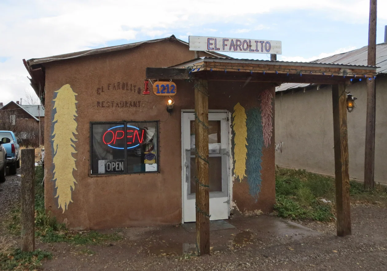 El Farolito. Best Mexican food you'll get anywhere. Go to El Rito to eat here.