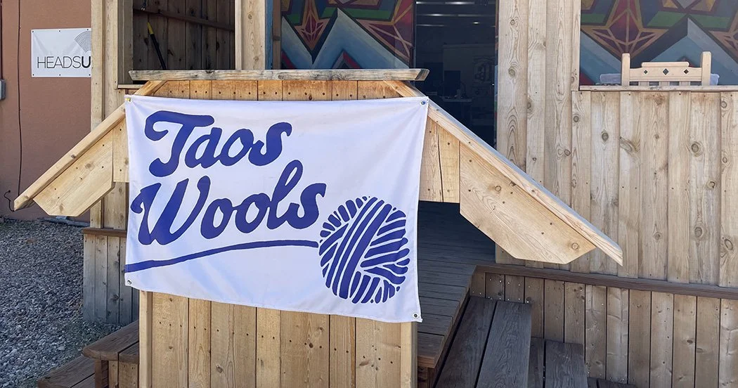 Weaving a tapestry version of Taos