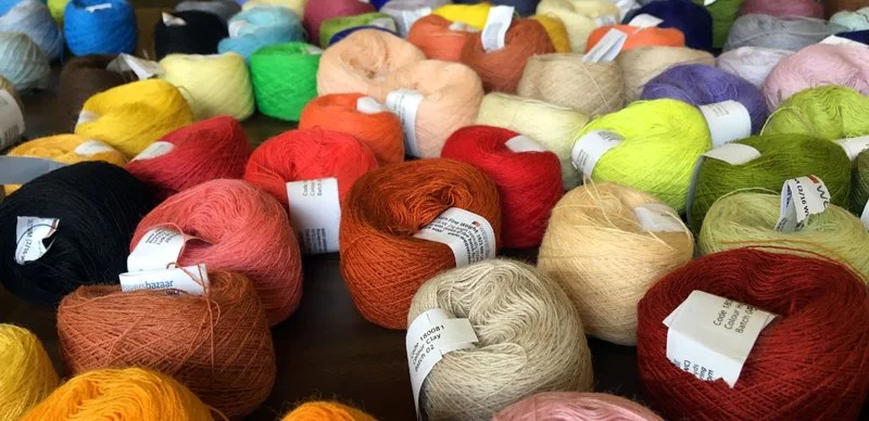 Mix and match: what tapestry yarns do you put in your weft bundle?