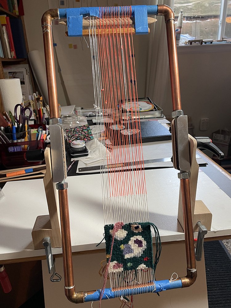 Adaptive Loom Knitting: Using a Stand with Clampable Loom