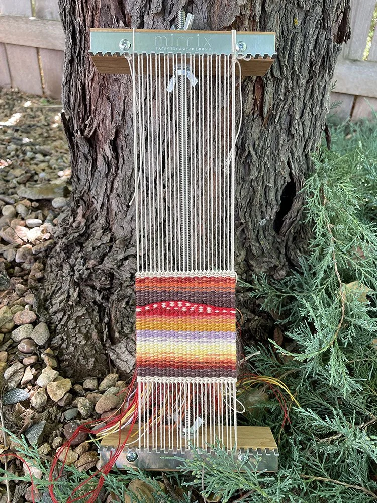 Weaving from the colors around me: the Mirrix Challenge 2022 — Rebecca ...