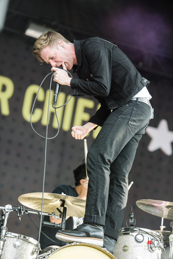 Kaiser Chiefs_17657818452_l.jpg