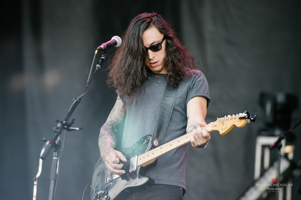 Noah Gundersen_27746264452_l.jpg