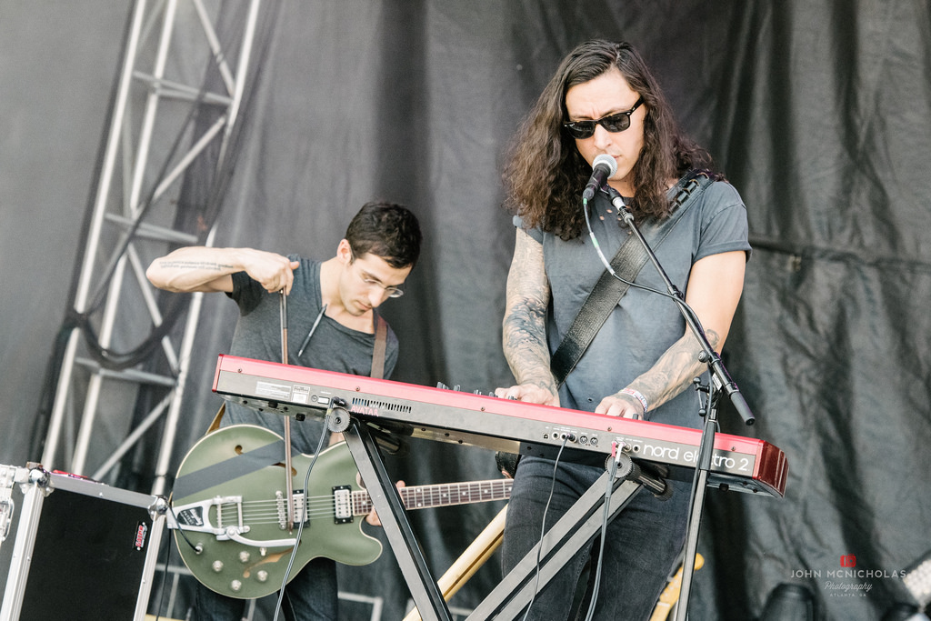 Noah Gundersen_27771451601_l.jpg