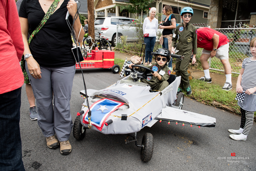 The 5th Annual Madison Ave Soapbox Derby_21893794998_l.jpg