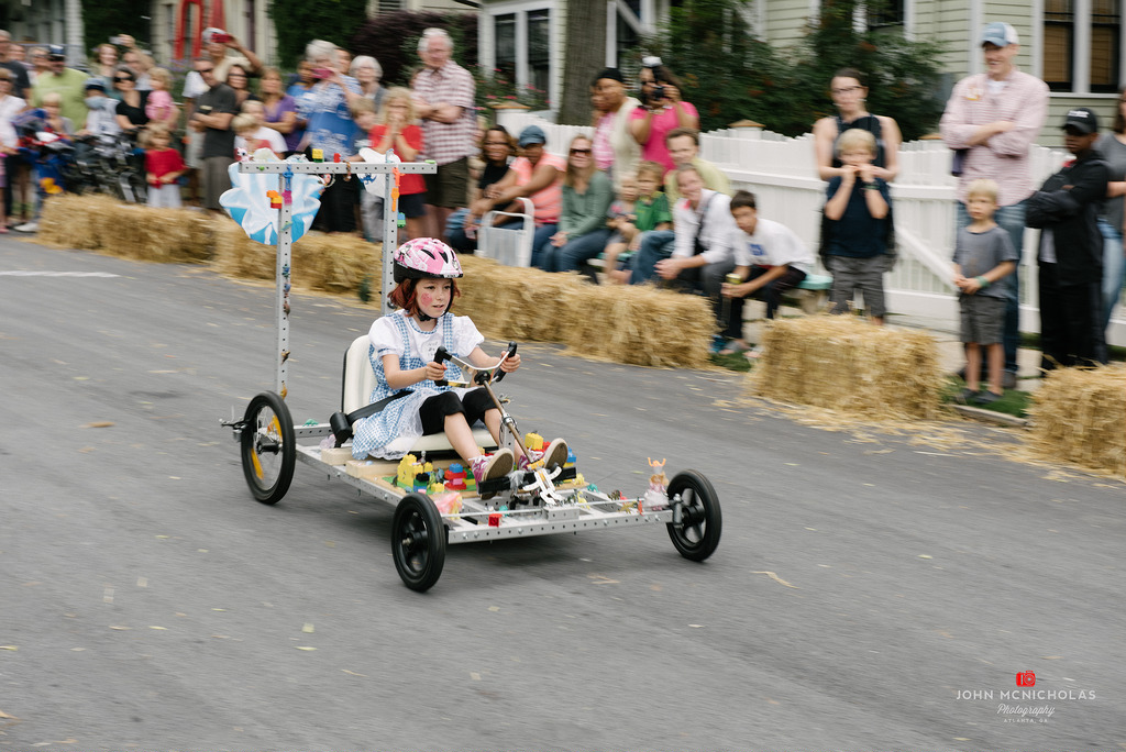 The 5th Annual Madison Ave Soapbox Derby_21894806179_l.jpg