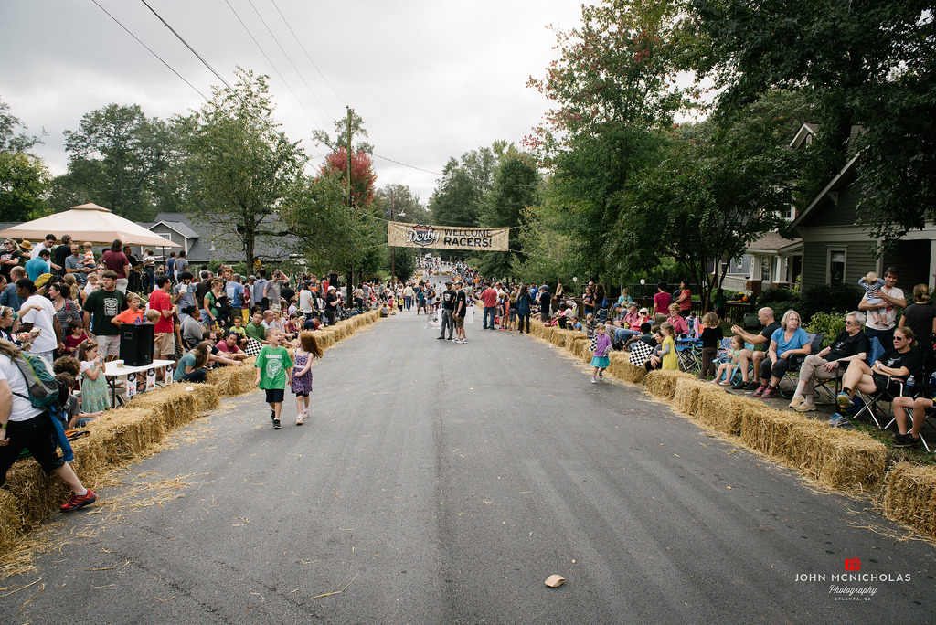 The 5th Annual Madison Ave Soapbox Derby_22081711695_l.jpg