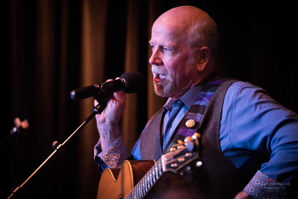 John McCutcheon @ Eddie's Attic_46382048194_l.jpg