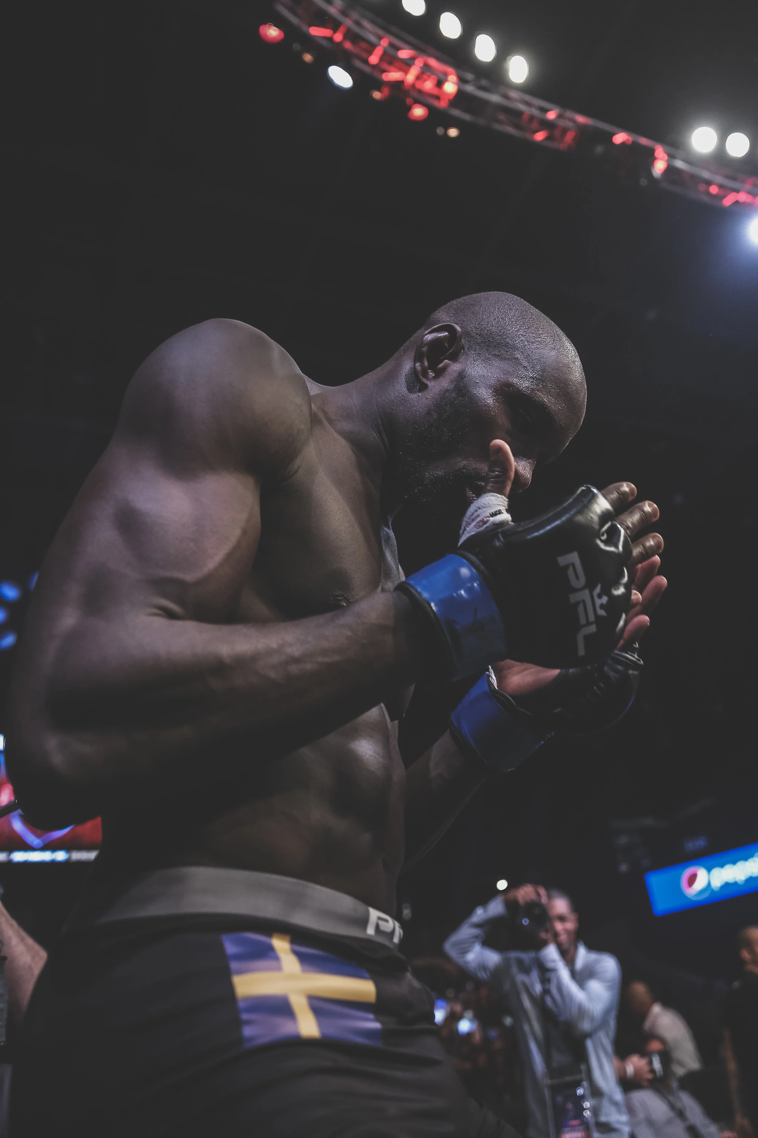 20181020_PFL 10 Emotion-8.jpg