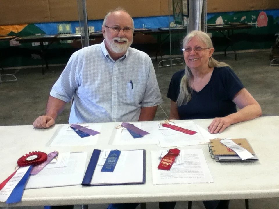 Kyle Pratt and Janice Clark at the Grays Harbor Fair