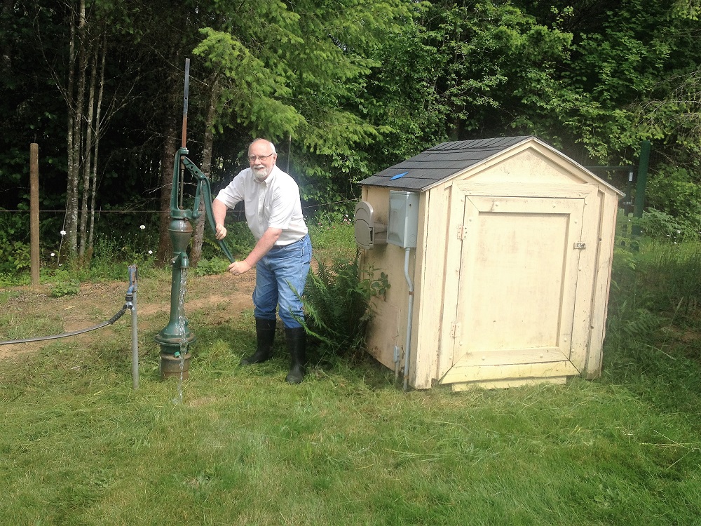 Kyle checking the hand pump (Click for a larger image)