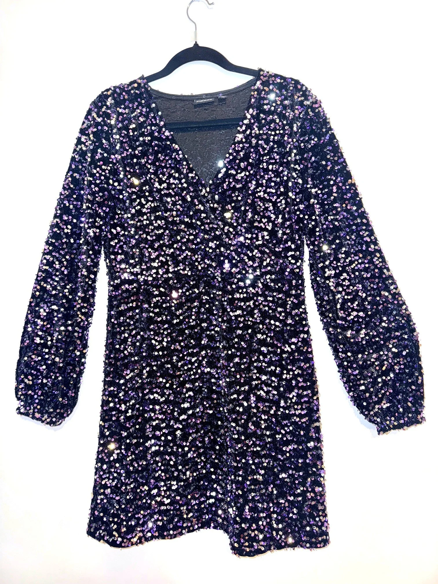 Purpleblacksilversequinlongsleeveshortdress.jpg